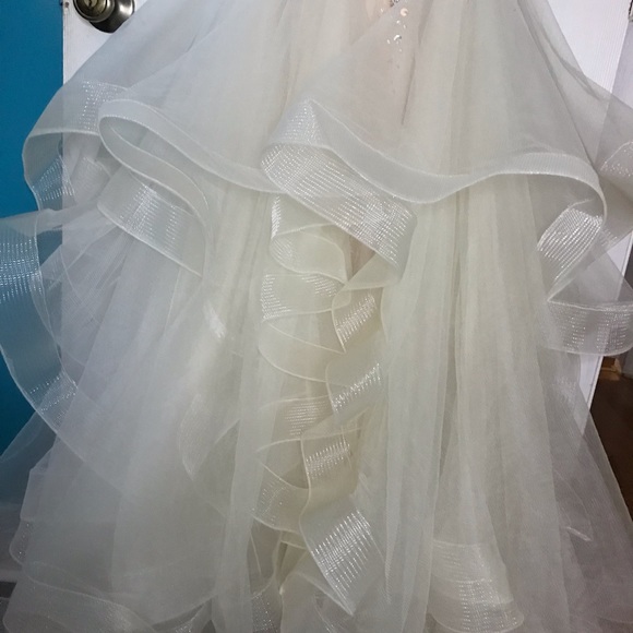 Brand new Prom dress - Picture 4 of 4